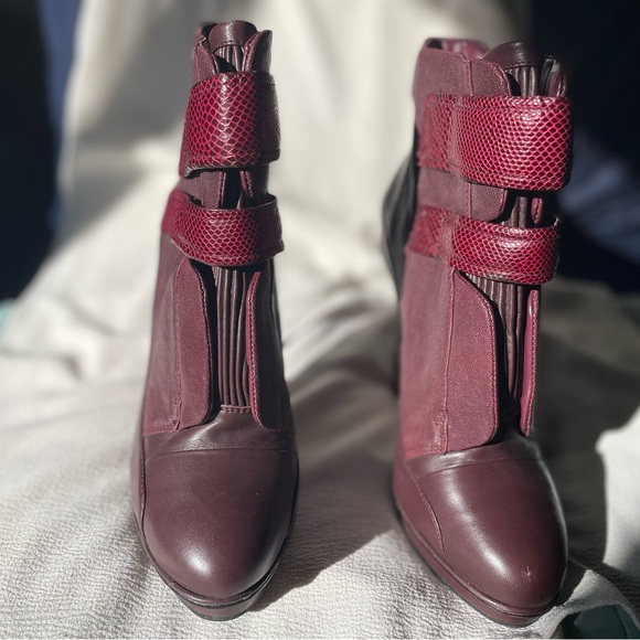 BCBG Burgundy Boots - Picture 8 of 9